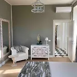 Chloé