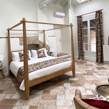 Chloe Boutique Wine Relais Rum i privatbostad