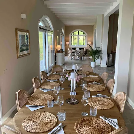 Chloe Boutique Wine Relais Montecalvo Versiggia